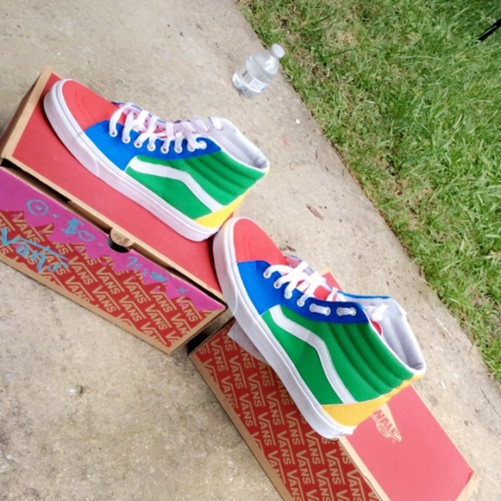 Custom Rainbow Vans - Picture 1 of 3